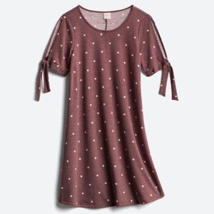 Kalileigh Stitch Fix Soft Mauve Polka Dot Tie-Sleeve Dress